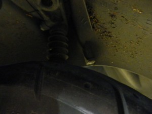 4スト ビーノ フロントフェンダー裏右