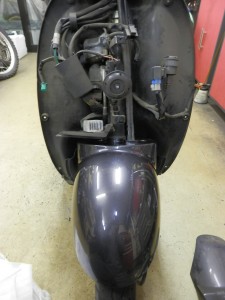 4スト ビーノ 新品フロントフェンダー前