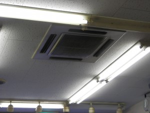 20年以上前の業務用エアコン