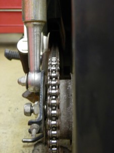 スーパーカブ90 チェーン調整 チェーンライン