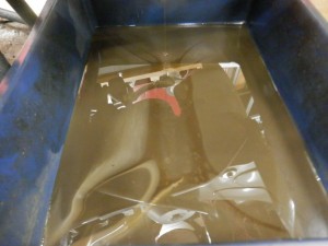 スーパーカブ90 オイル交換 抜いたオイル