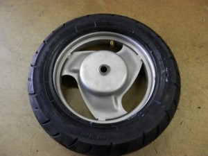 タイヤ取付け13