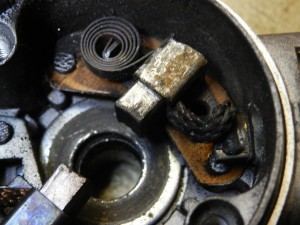 スターターでエンジンがかからない KYMCO