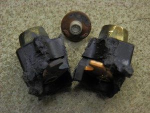 スタータースイッチでエンジンがかからないV125 (18)