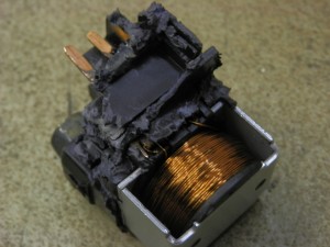 スタータースイッチでエンジンがかからないV125 (10)