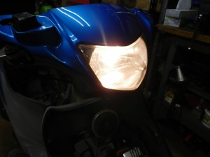 v125_headlight-6
